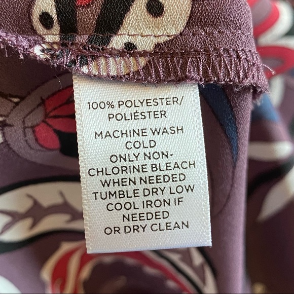 *Loft size XS purple paisley top - Picture 6 of 6